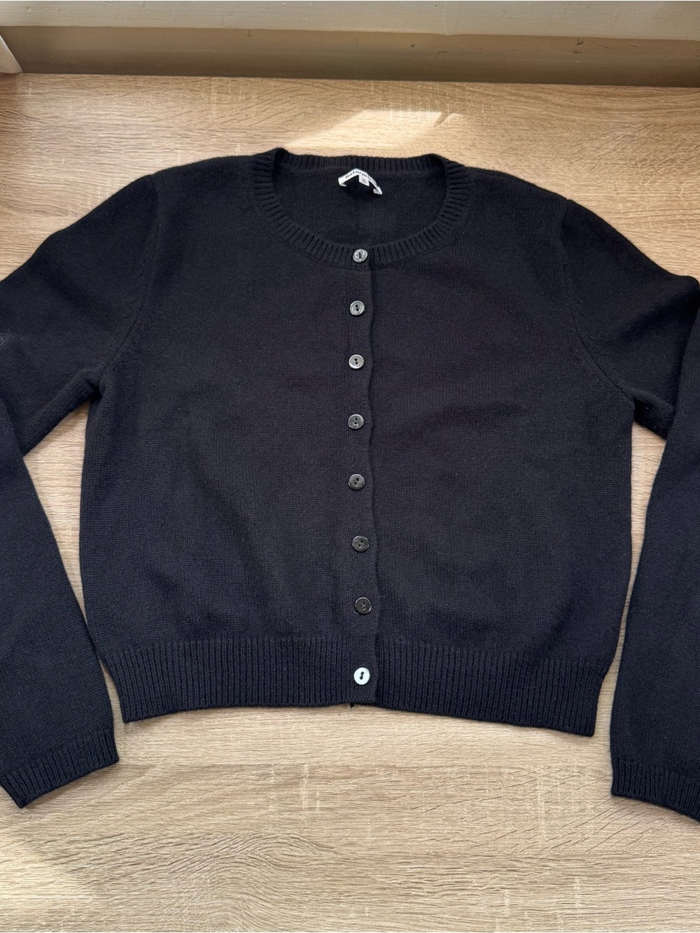 Reformation Clara Cashmere Crew Cardigan in Black Medium